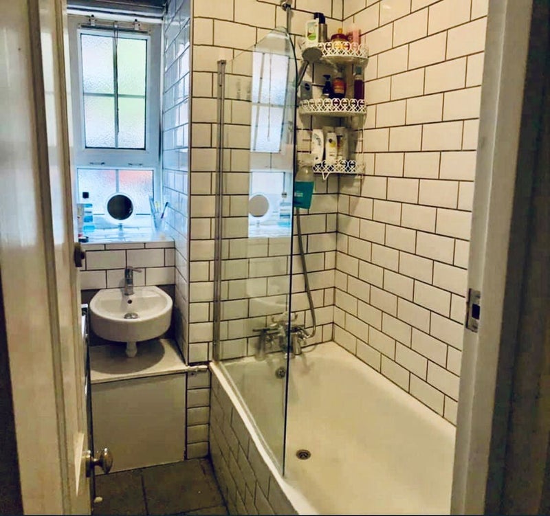 Room Millfields Road in Greater London