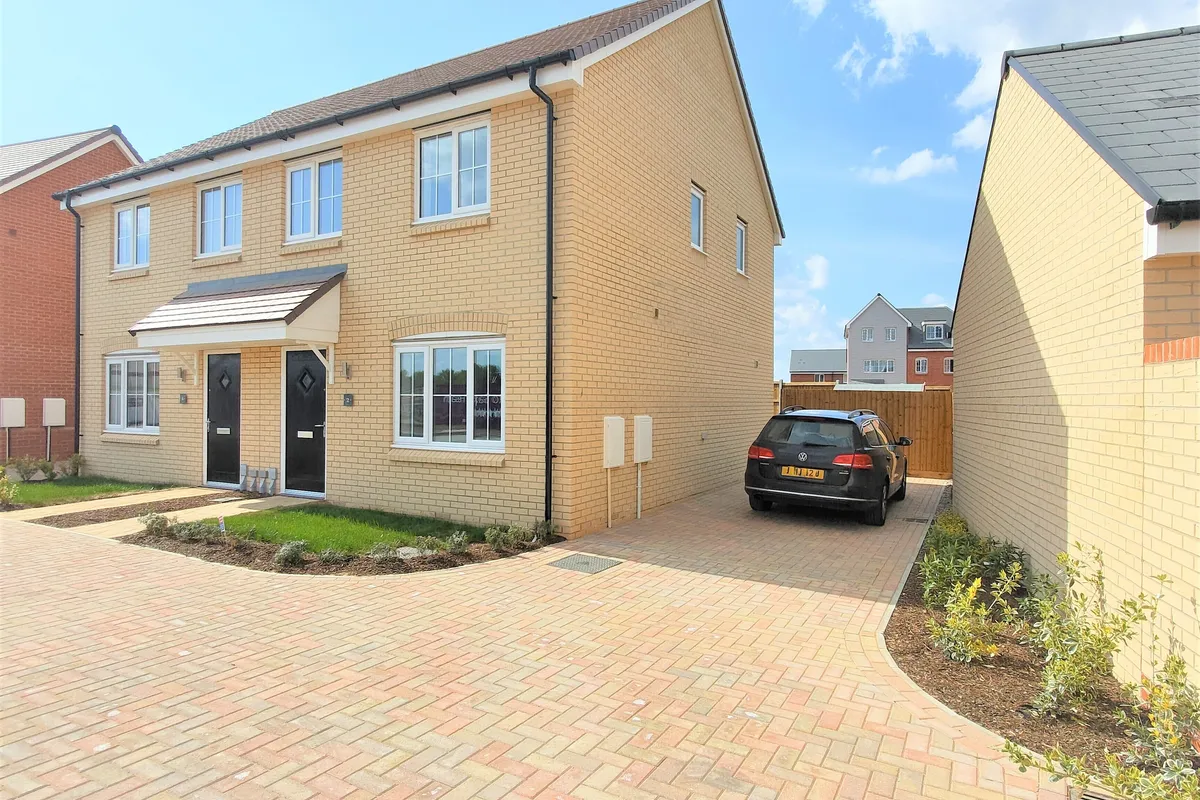 House Pettits Drive in West Suffolk