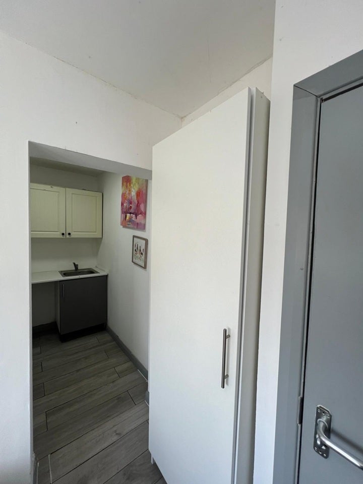 Room Dunstable Close in Luton
