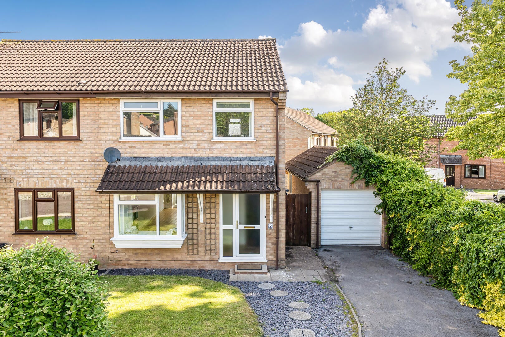 House Kabale Close in Mid Devon