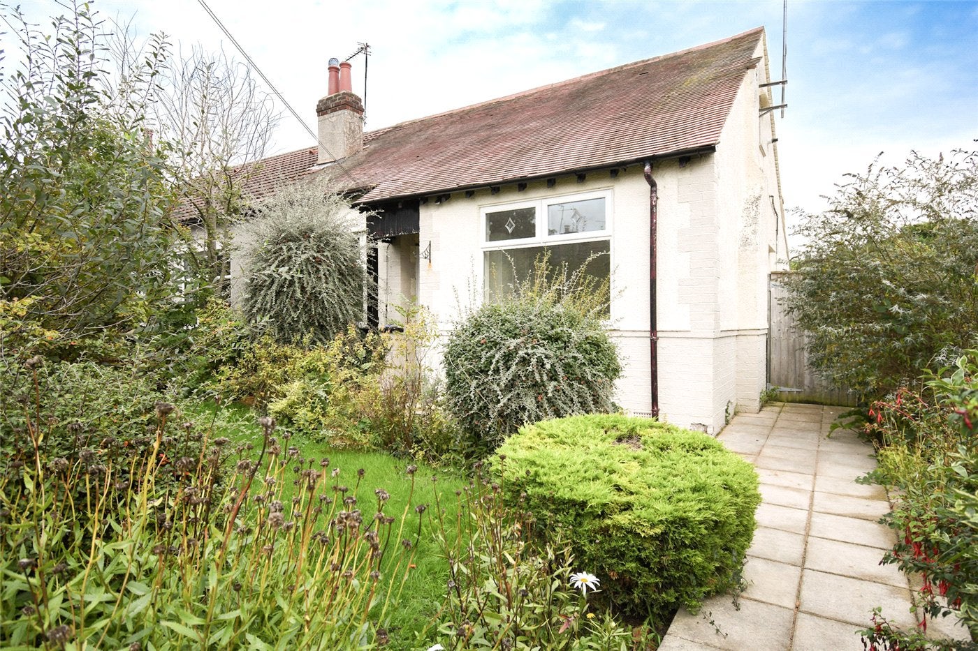 House St Georges Grove in Moreton