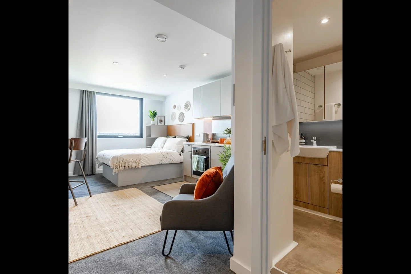 Room King William Street in Salford