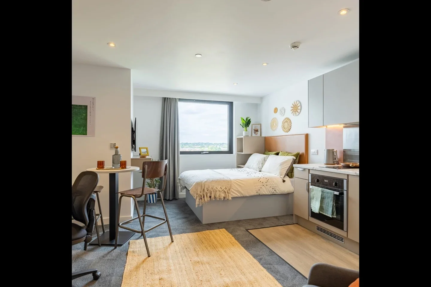 Room King William Street in Salford