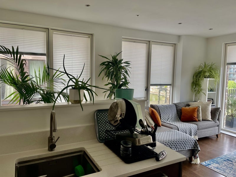 Room Lock Side Way in Greater London