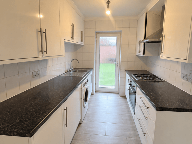 House Cheltenham Close in Greater London