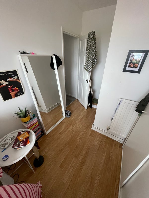 Room Balaclava Road in Greater London