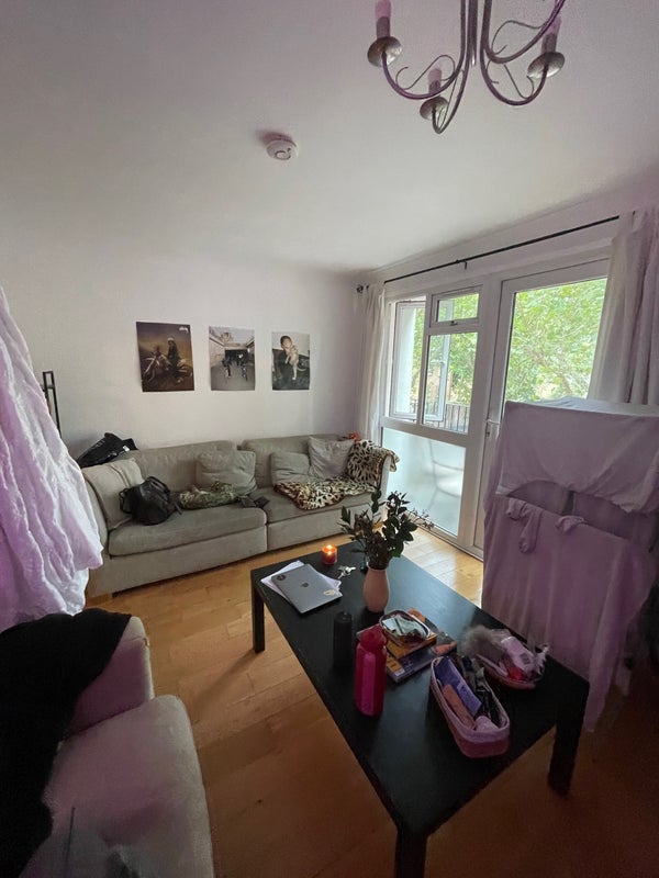 Room Balaclava Road in Greater London