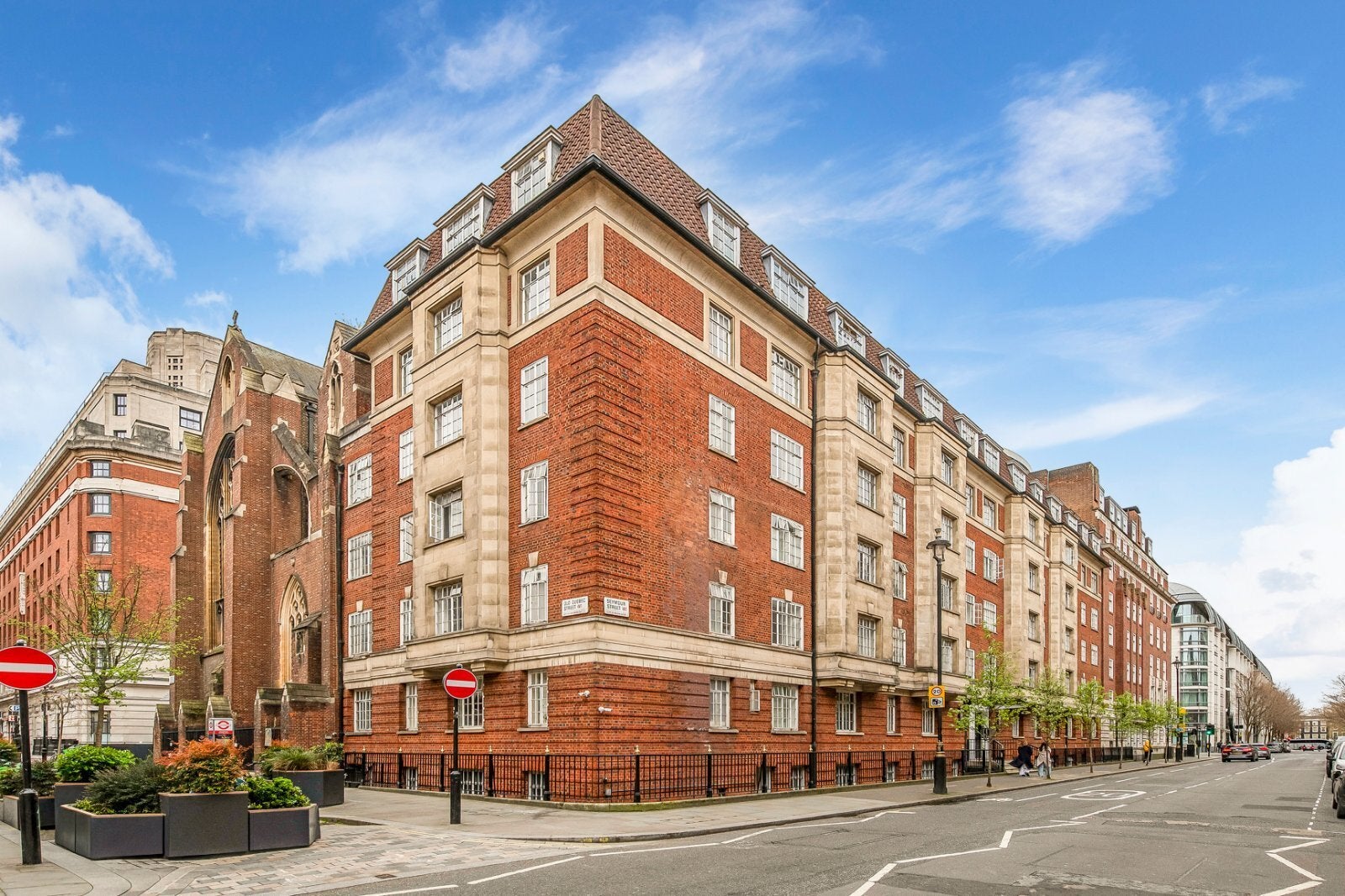 Flat Seymour Street in City of Westminster