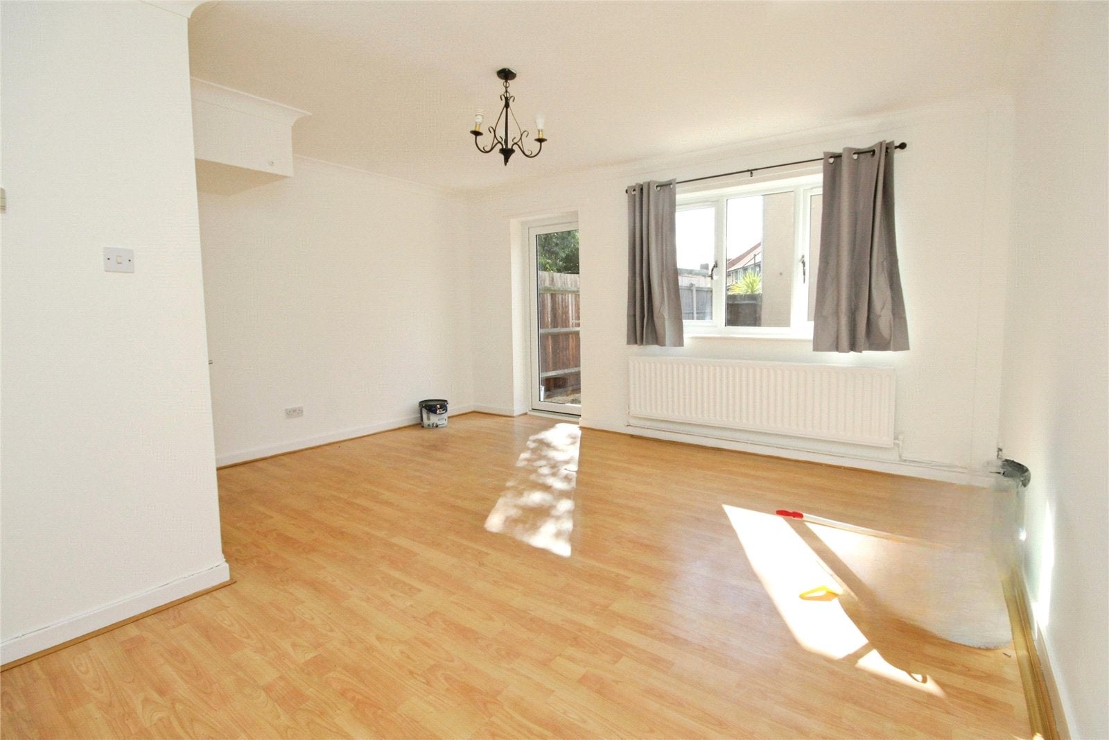 Flat Page Close in Greater London