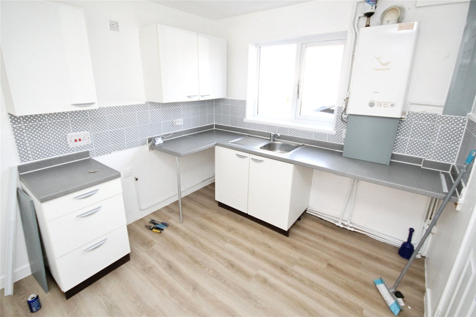Flat Page Close in Greater London