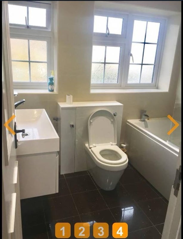 Room Southgate Drive in Crawley