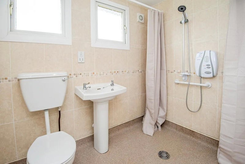Room Owen Close in Sheffield