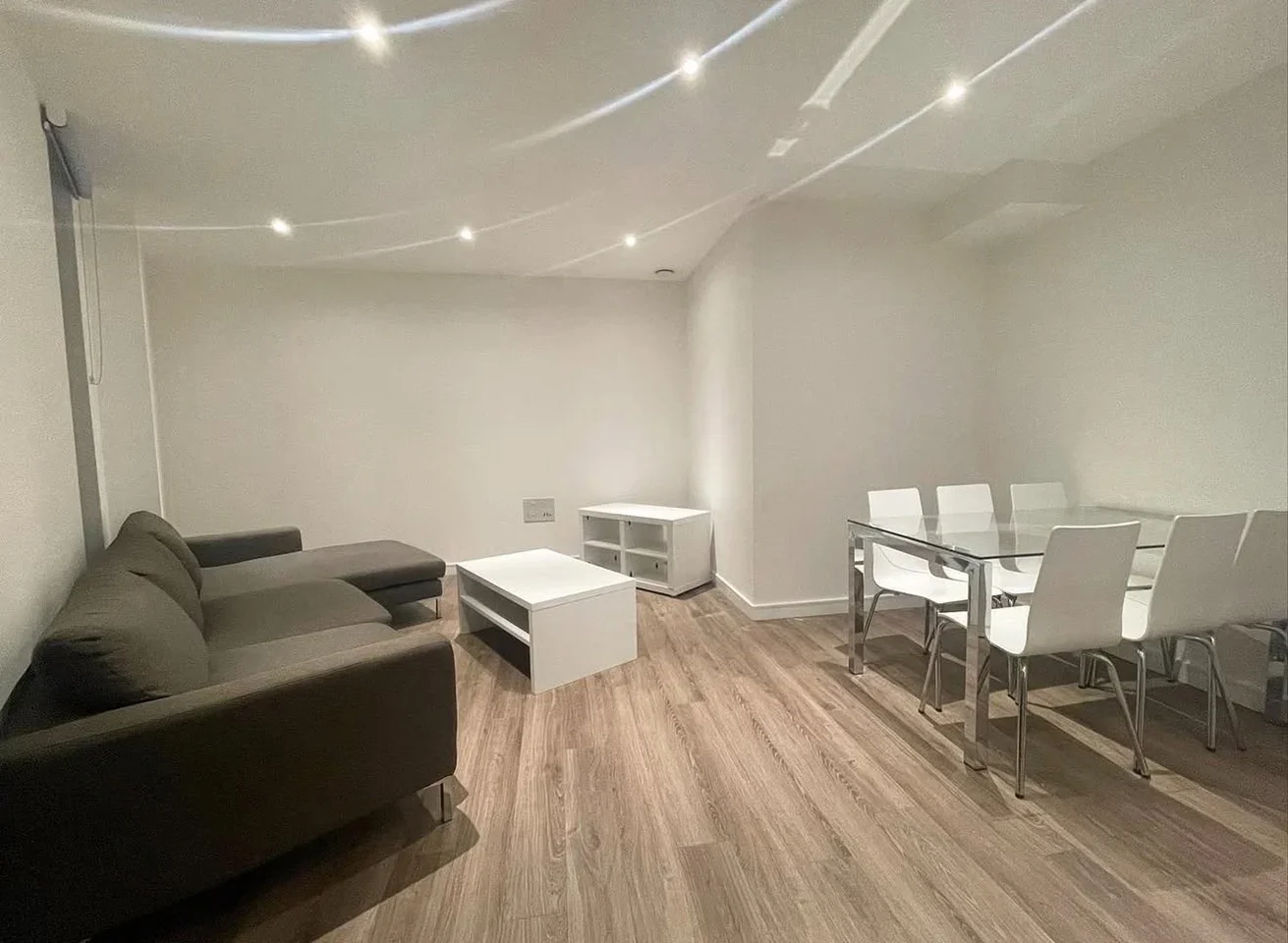 Flat Farringdon Road in Greater London