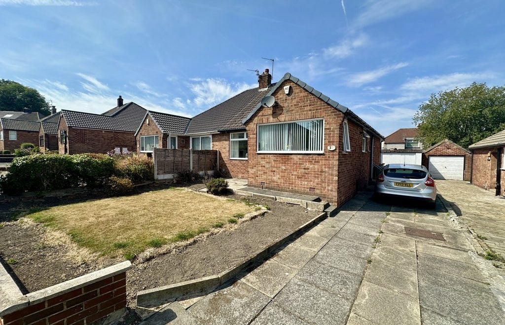 House The Fairway in Leeds