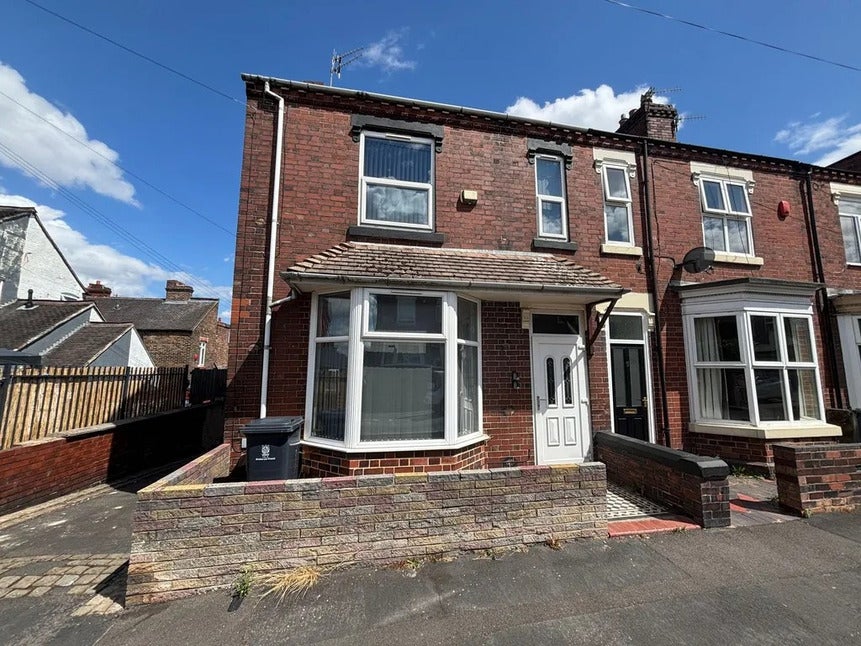 Flat Lockett Street in Stoke-On-Trent
