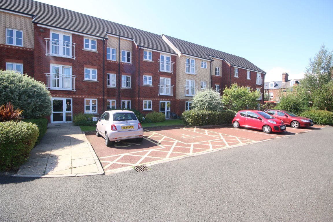 Flat West Powlett Street in Darlington