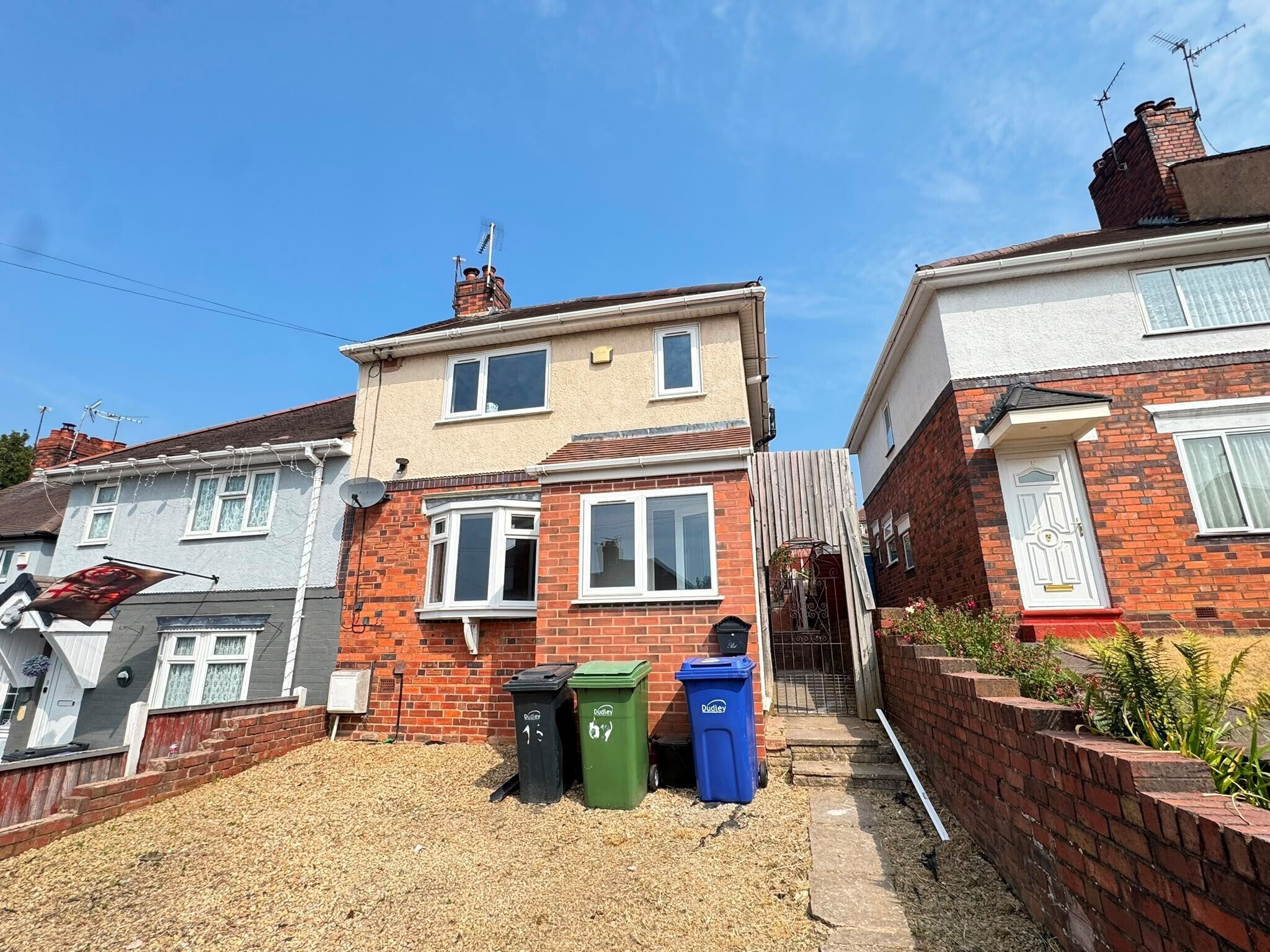 House Bankwell Street in Brierley Hill