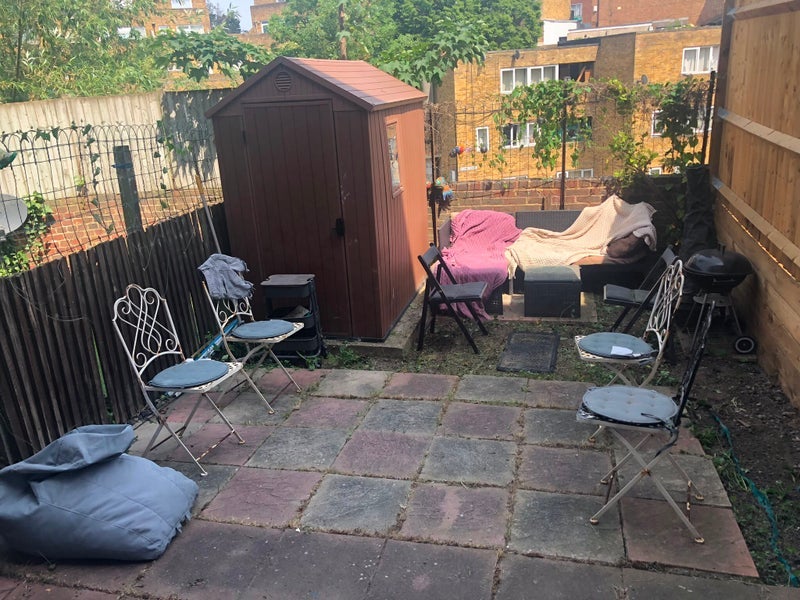 Room Eglinton Road in Greater London