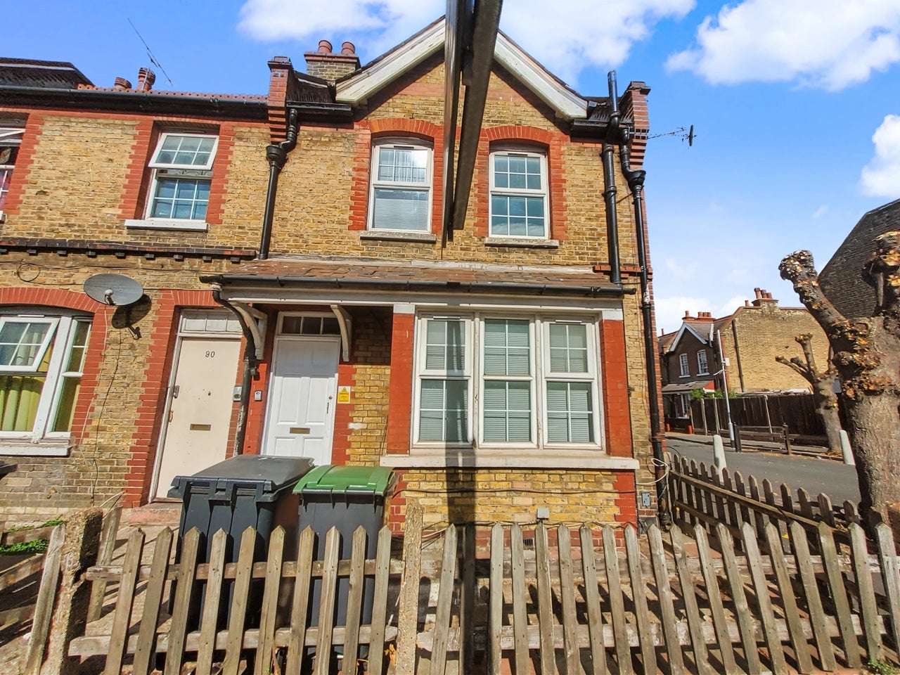 House Lordship Lane in Greater London