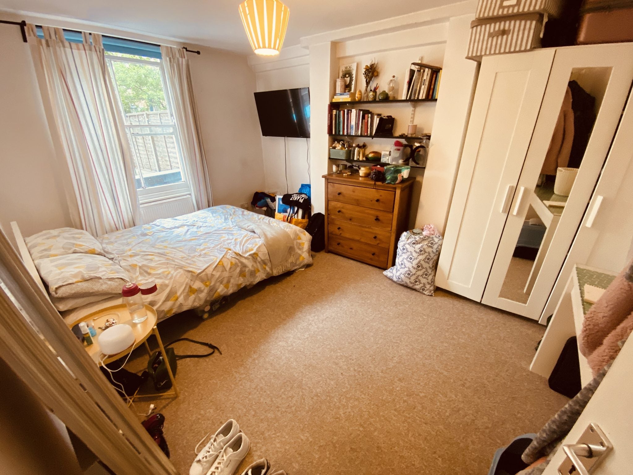 Flat Brecknock Road in Greater London
