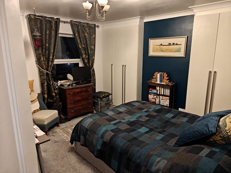 Room Maple Road in Poole