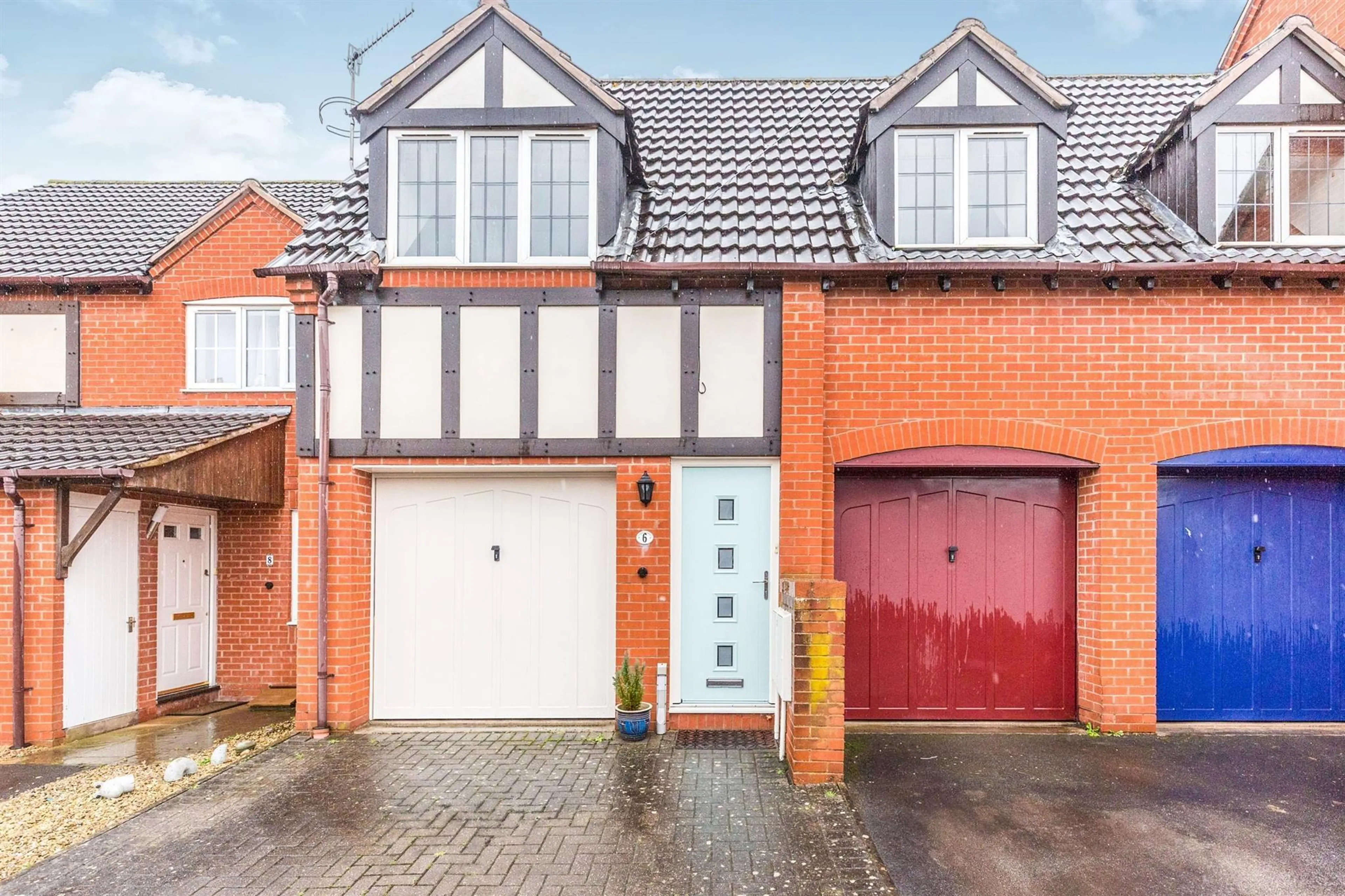 House Caldy Avenue in Worcester