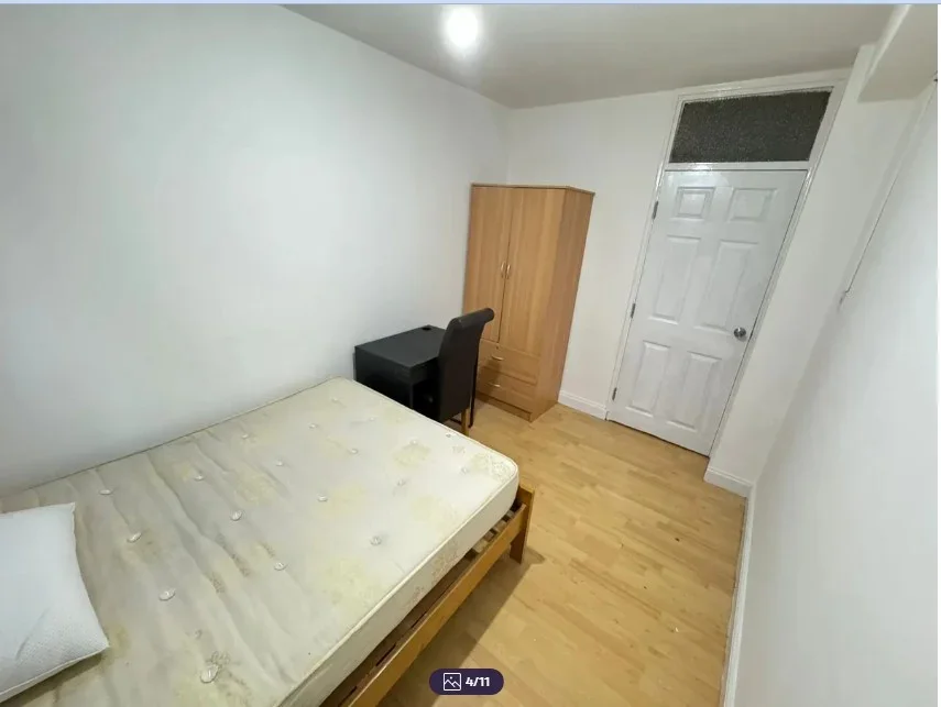 Flat Sidney Street in Greater London