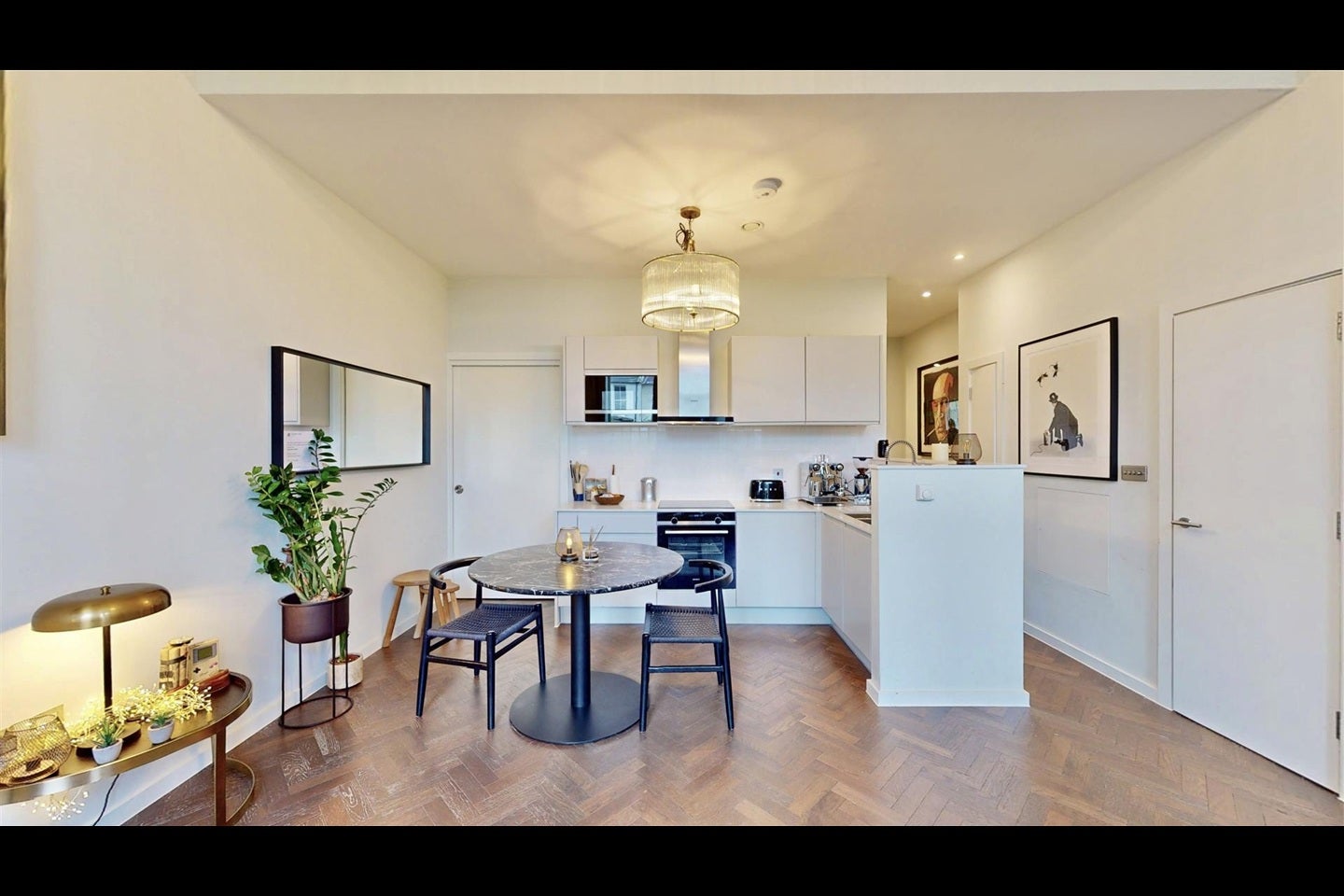 Flat Agar Place in Greater London