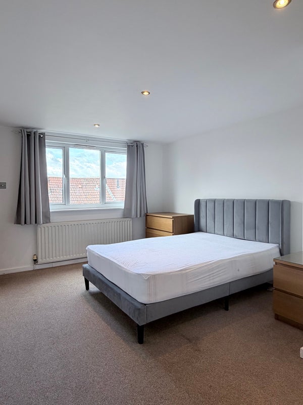 Room Victoria Parade in Bristol