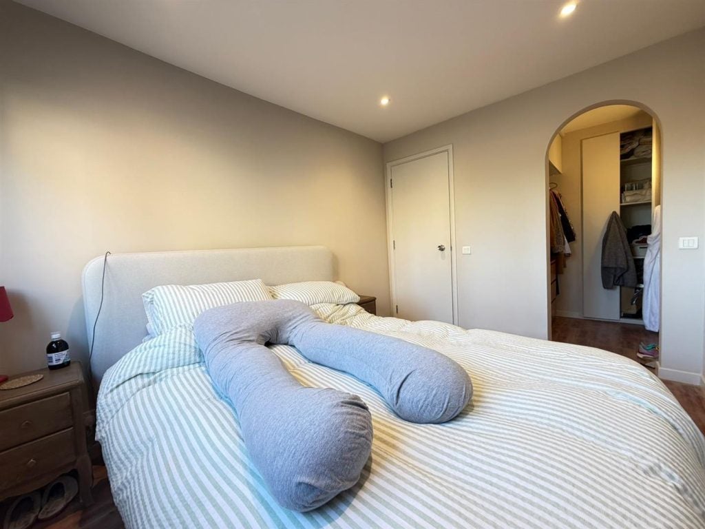 Flat Beaulieu Place in Greater London