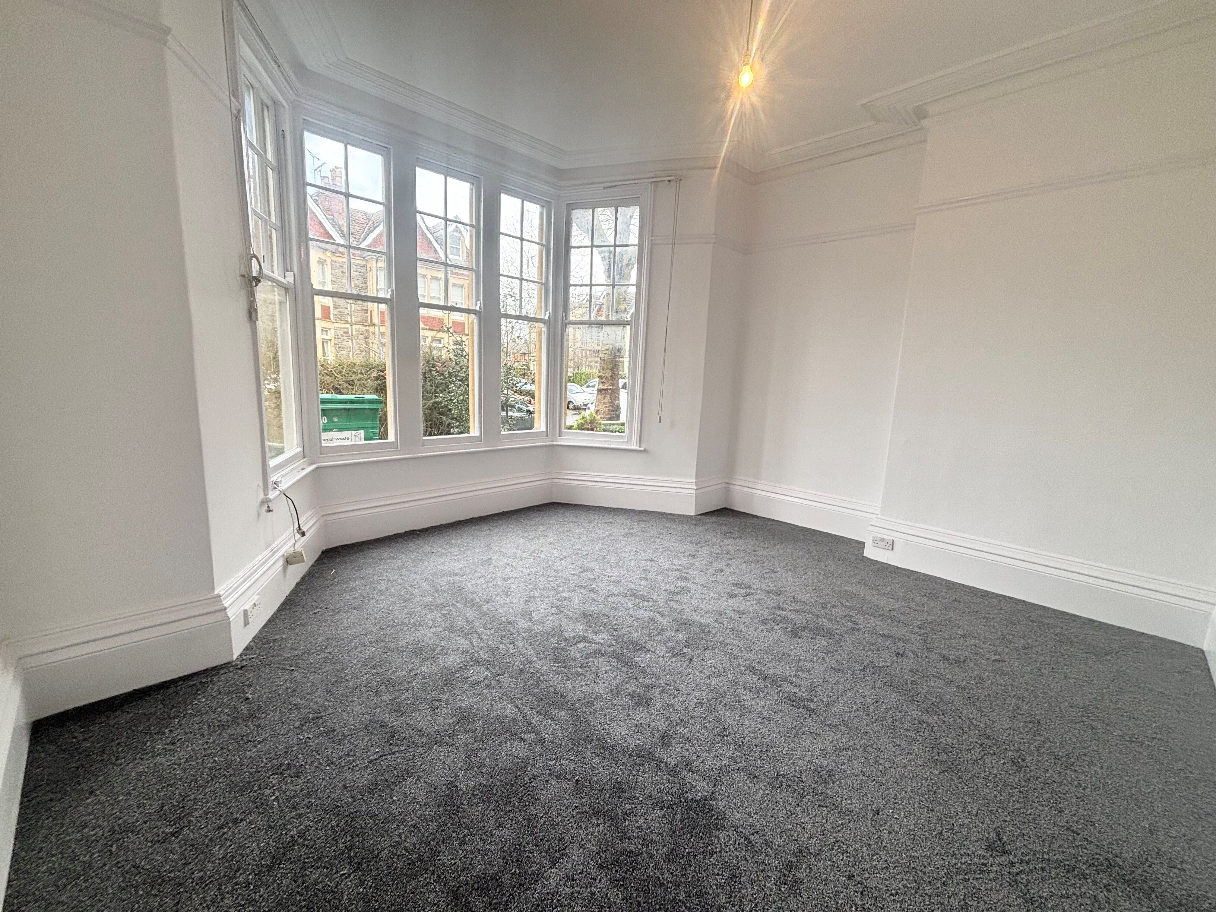 Flat Belvedere Road in Bristol