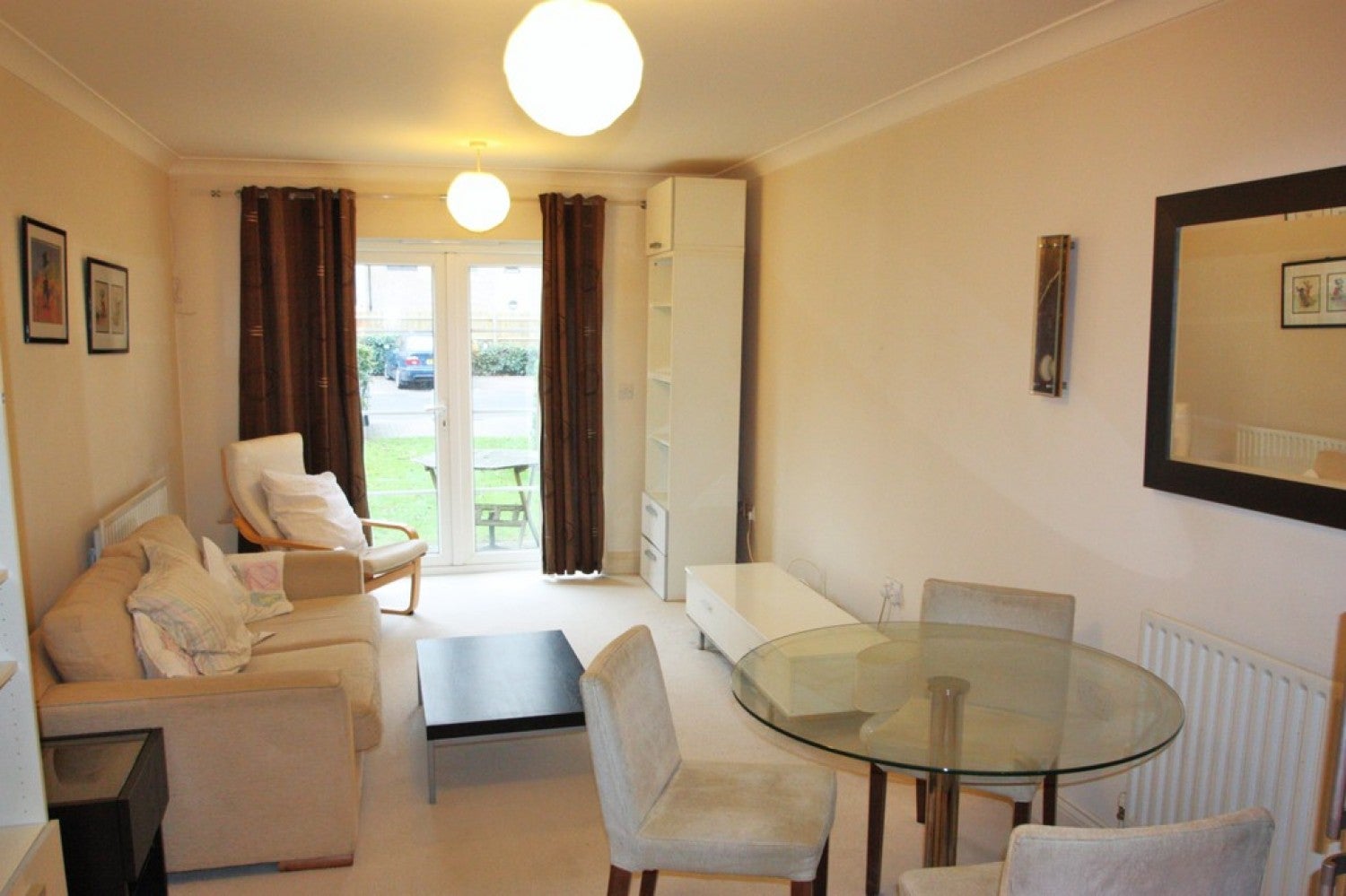 Flat Sydenham Road in Greater London