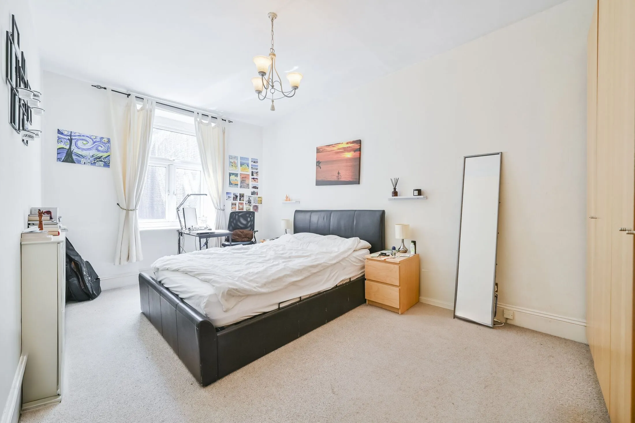 Flat Strand in City of Westminster