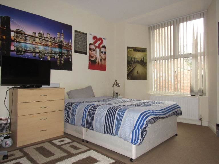 Room Two Ball Lonnen in Newcastle upon Tyne
