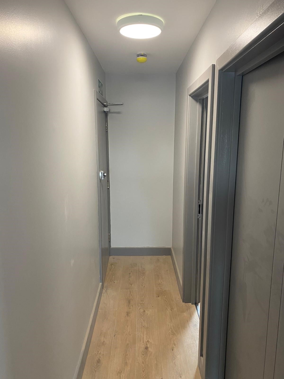 Flat Kingsland Road in Greater London