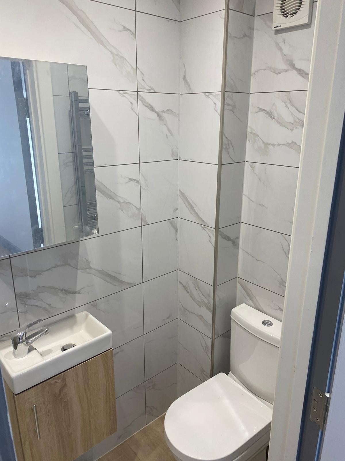 Flat Kingsland Road in Greater London