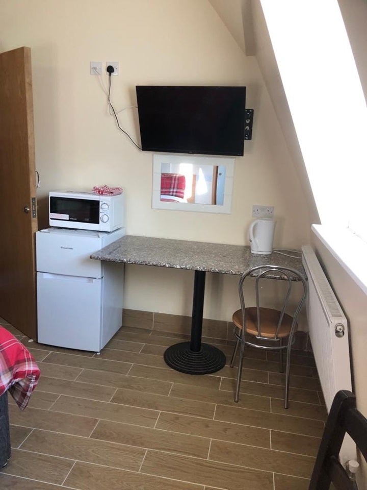 Room Heath Street in Greater London