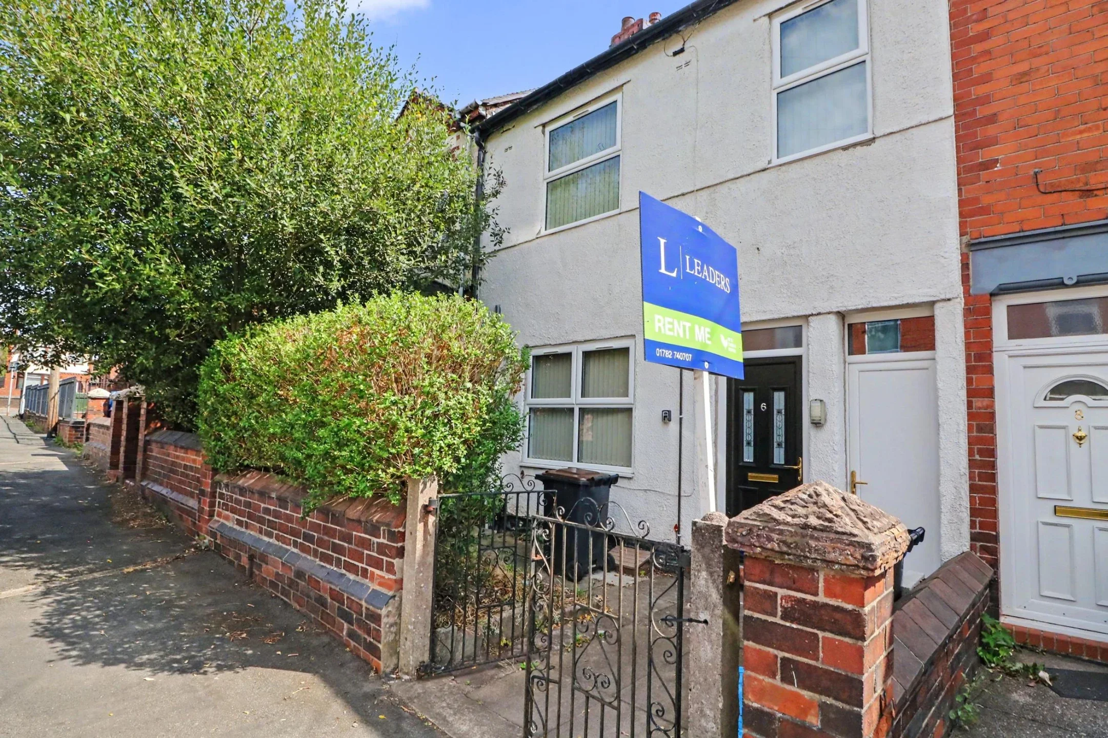 Room King Street in Newcastle-under-Lyme
