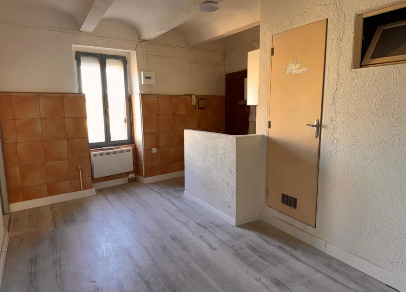 Appartement Route de Saint-Julien à Les Mages
