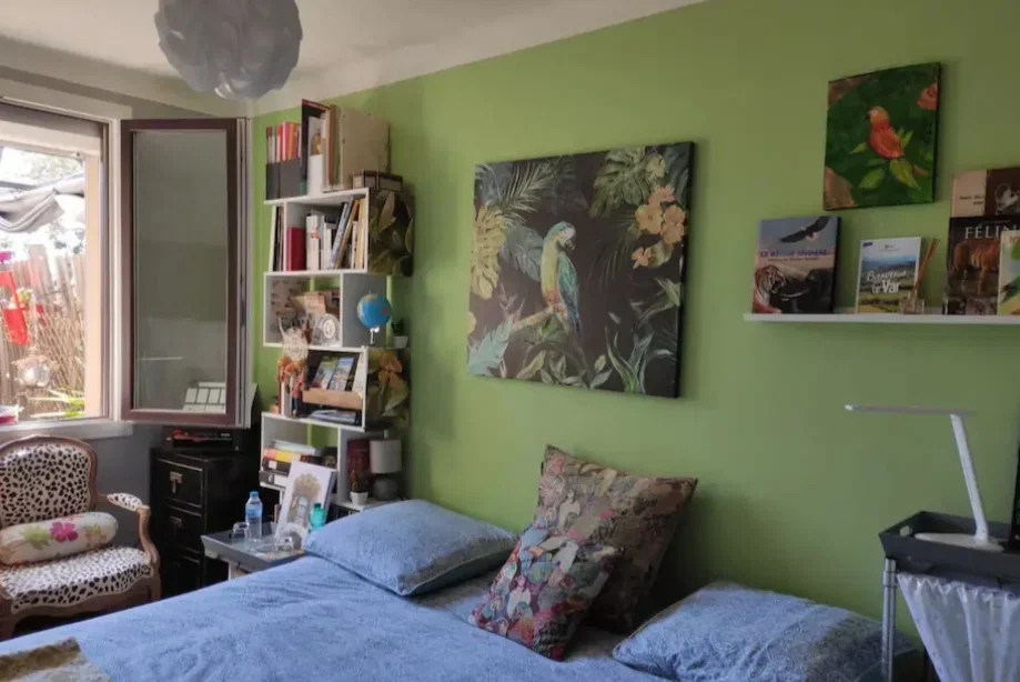 Room Allée de la Valengo in Saint-Raphaël