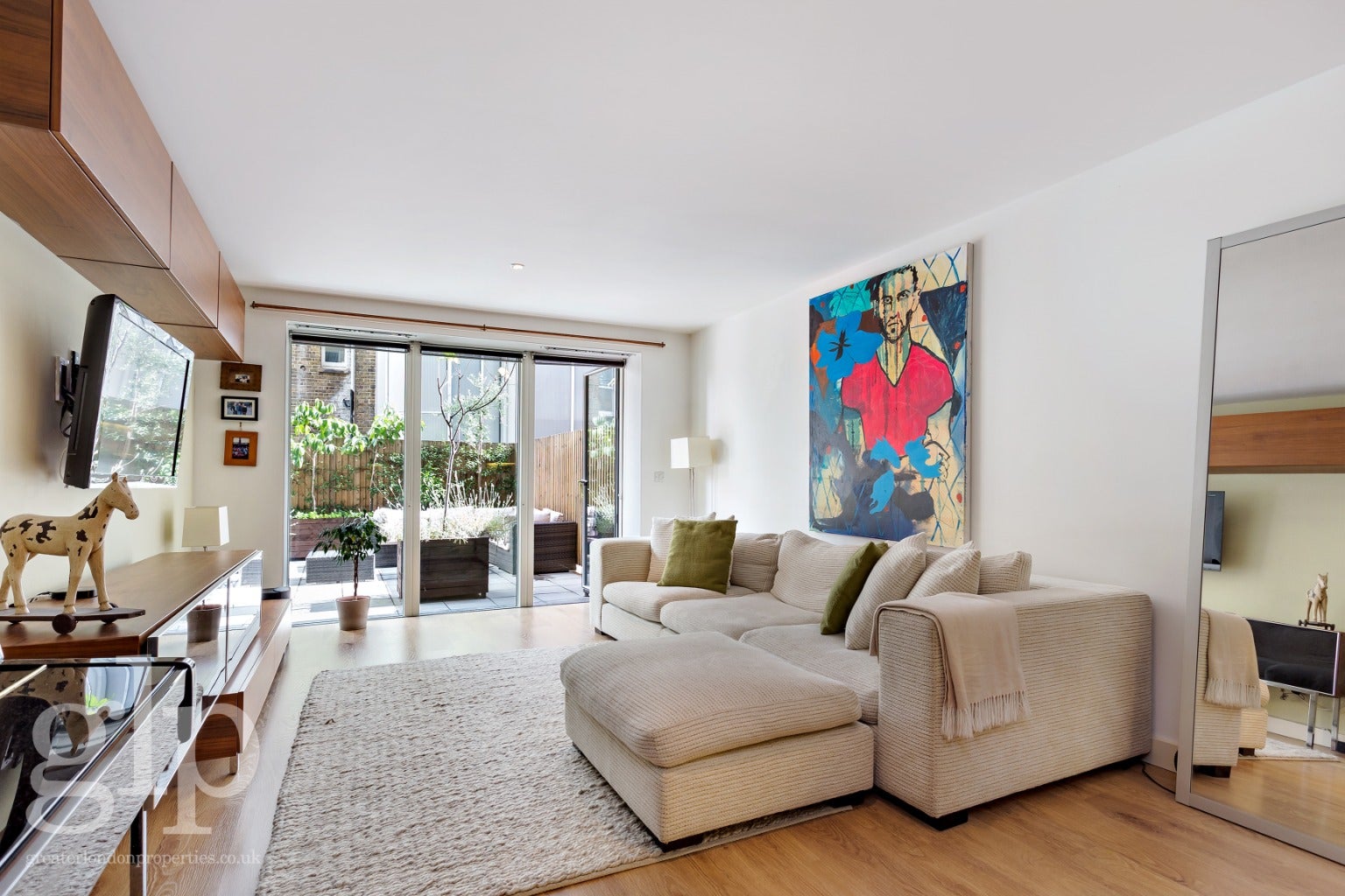 Flat Dufour's Place in City of Westminster
