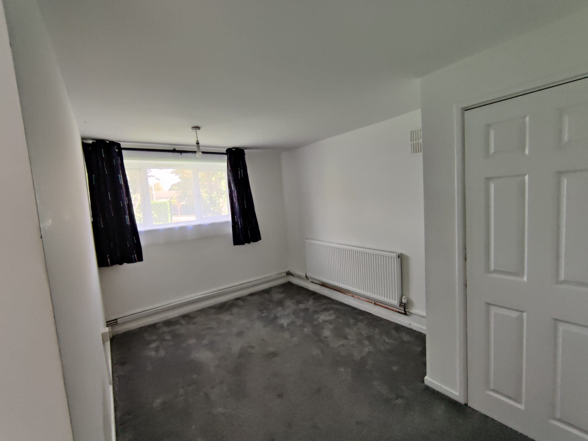 Flat Fairfield Road in Greater London