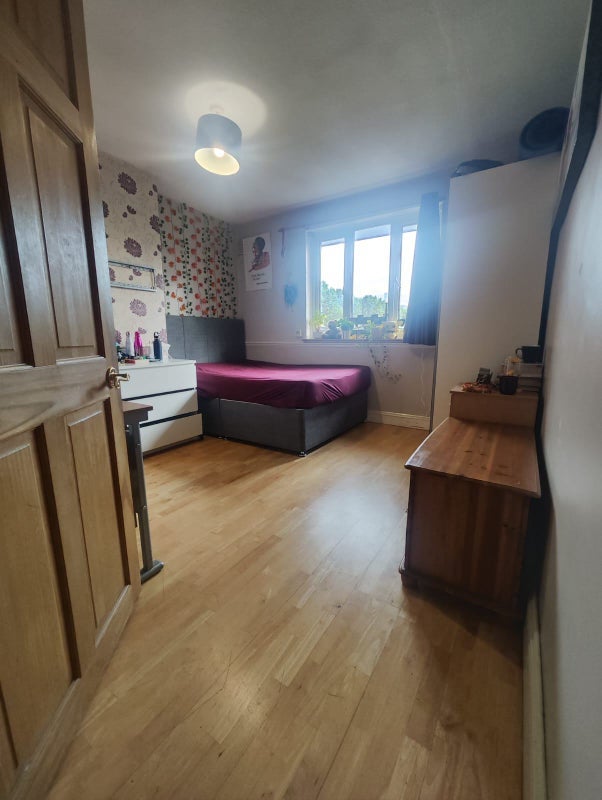 Room Elizabeth Close in Greater London
