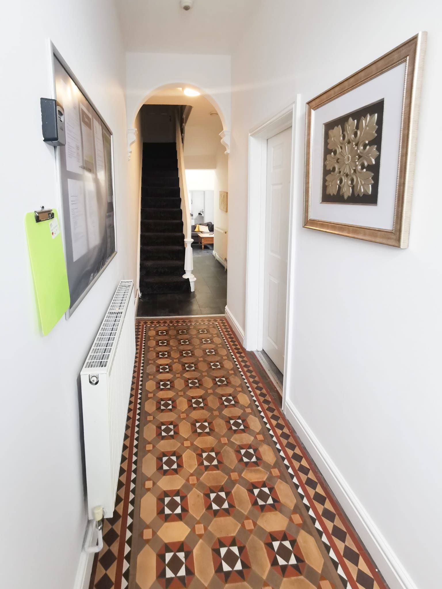 Room Earle Street in Crewe