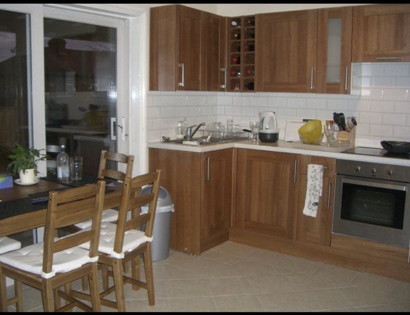 Room Essex Road in Greater London