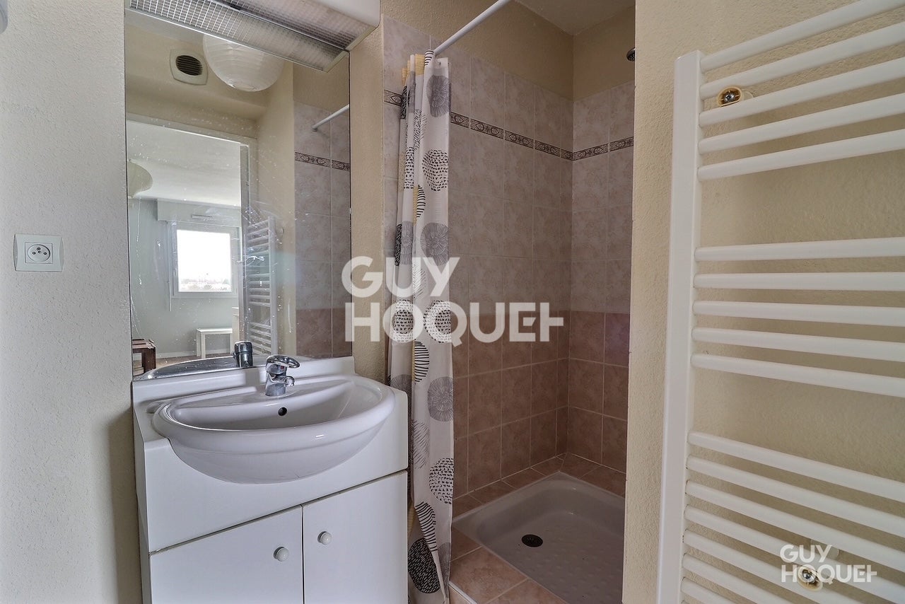 Flat Rue Jean Mermoz in Vannes