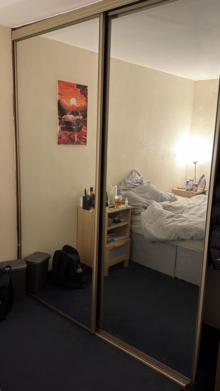 Room James Watt Street in Glasgow