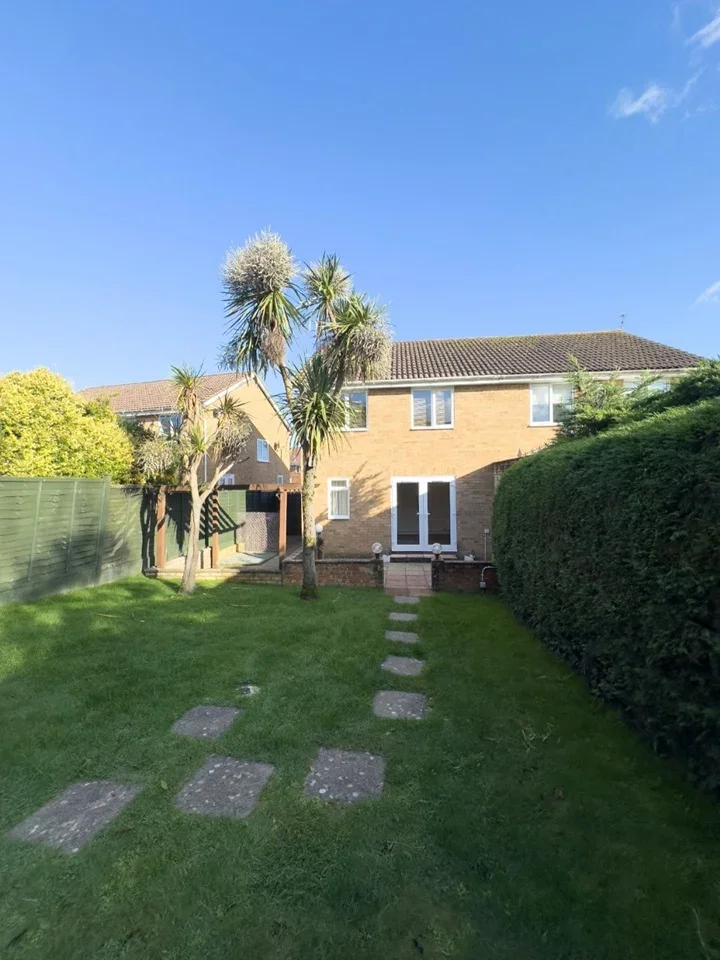 House Newlands in Ashford