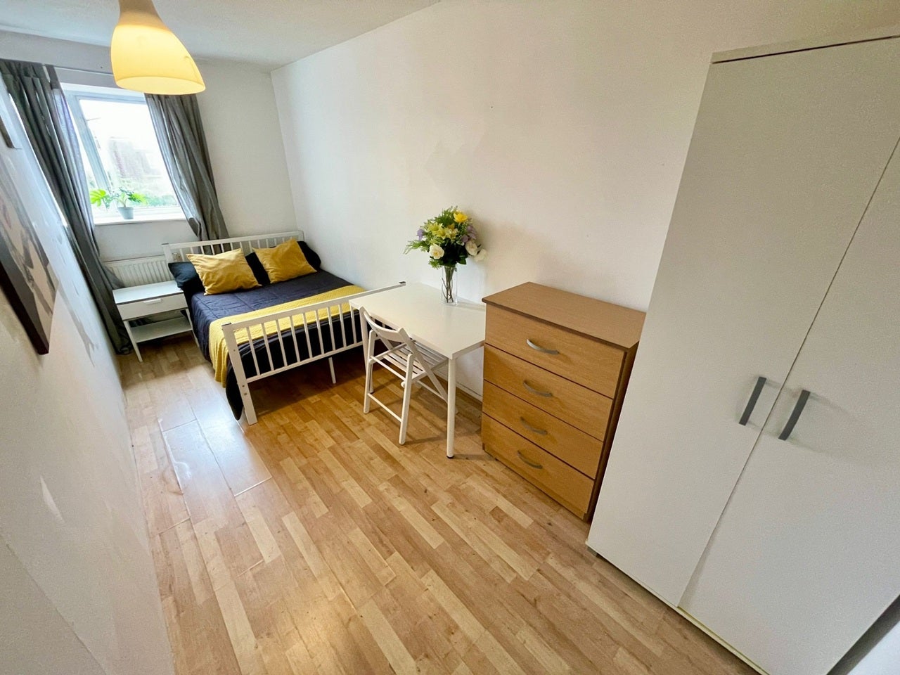House Blossom Close in Greater London