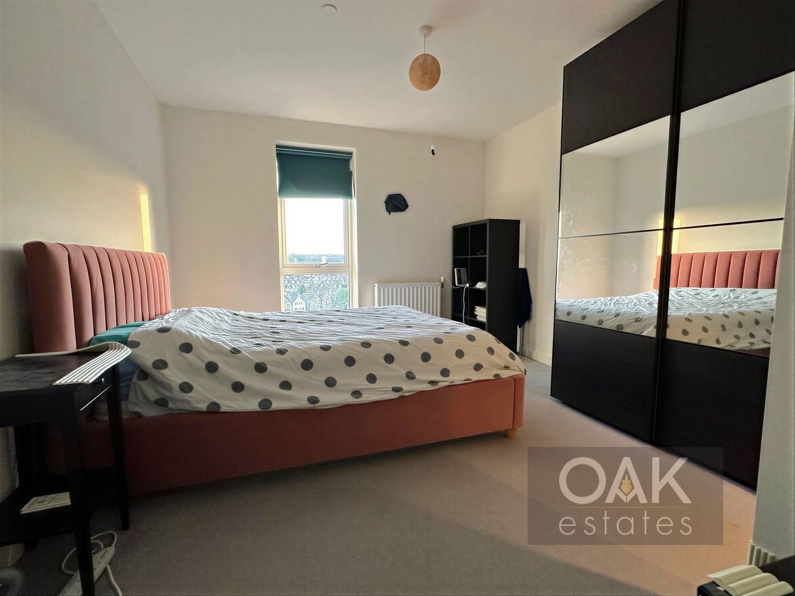 Flat Hampden Road in Greater London